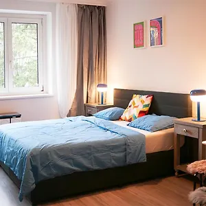 Big 2rooms In Center Apartment